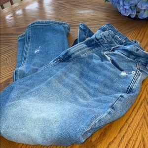 American Eagle Light Wash Mom Jeans